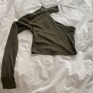NWT Garage one arm long sleeve